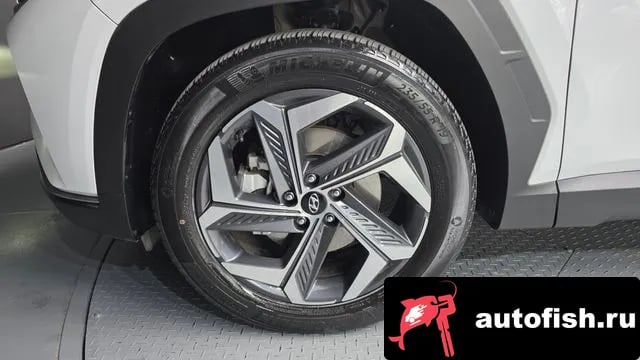 Hyundai Tucson Tucson (NX4) 2020 года - вид 5