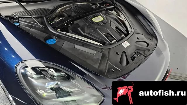 Porsche Panamera Panamera (971) 2018 года - похожие автомобили