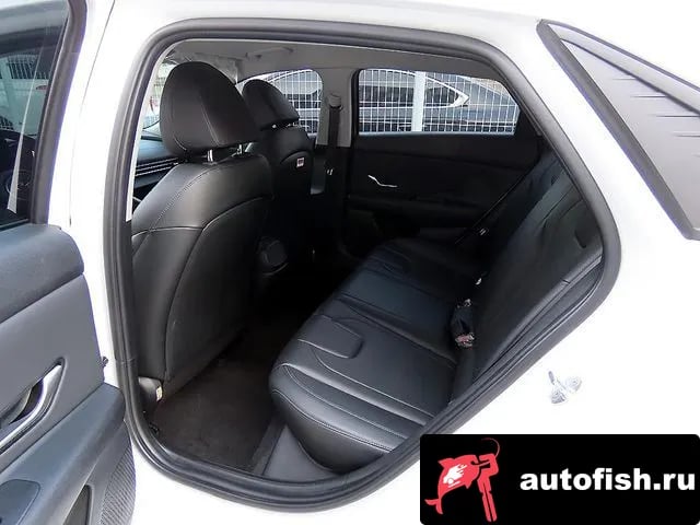 Hyundai AVANTE Avante (CN7) 2021 года - вид 6