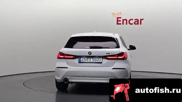 BMW 1-Series 1 Series (F40) 2020 года - вид 4