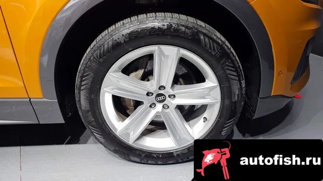 Audi Q8 Q8 (4M) 2021 года - вид 5