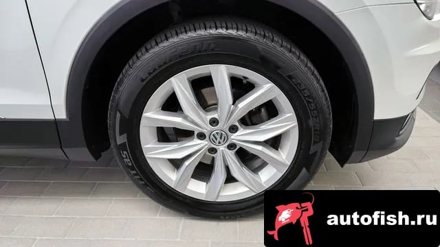 Volkswagen Tiguan Tiguan second Generation 2019 года - вид 5