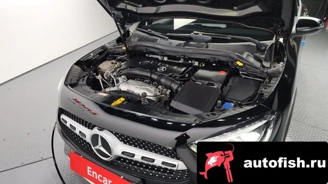 Mercedes-Benz GLA-Class GLA - Class H247 2020 года - вид 6