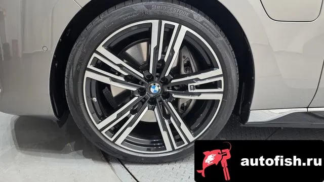 BMW 7-Series 7 Series (G70) 2024 года - вид 5