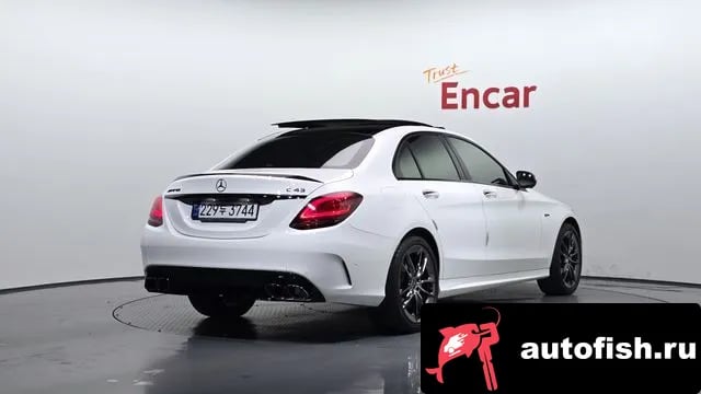 Mercedes-Benz C-Class C-Class W205 2019 года - вид 2