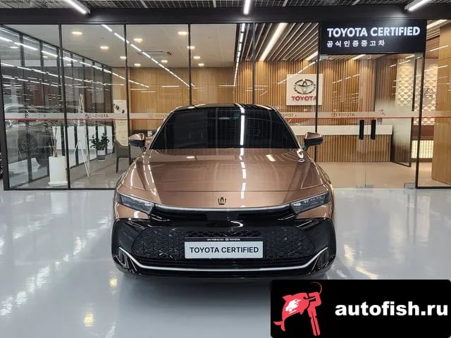 Toyota Crown Crown Crossover 2023 года - вид 3