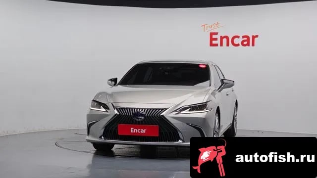 Lexus ES ES300h 7th generation 2018 года - вид 3