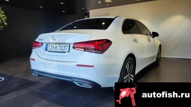 Mercedes-Benz A-Class A-Class W177 2021 года - вид 2