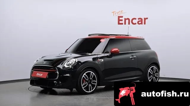 Mini Cooper Cooper S 2019 года - автомобиль из Южной Кореи