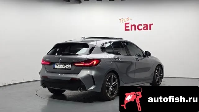 BMW 1-Series 1 Series (F40) 2022 года - вид 2