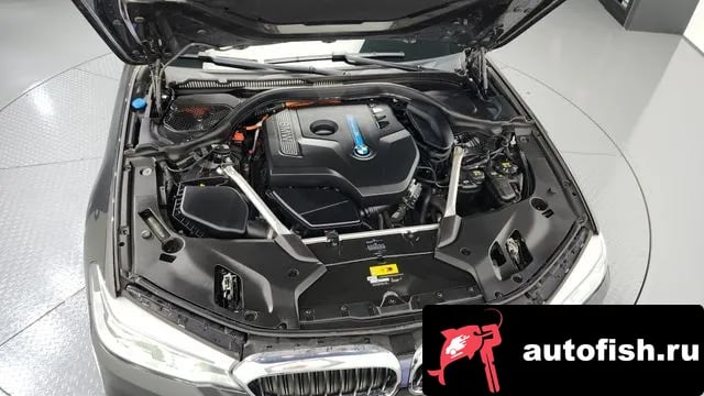 BMW 5-Series 5 Series (G30) 2020 года - вид 6