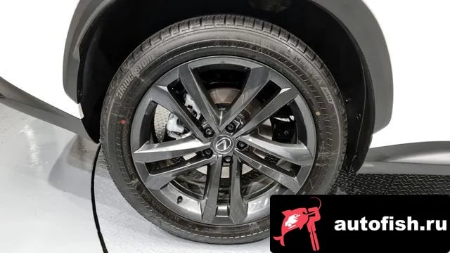 Lexus NX NX350h Second generation 2024 года - похожие автомобили