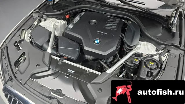 BMW 5-Series 5 Series (G30) 2022 года - вид 6