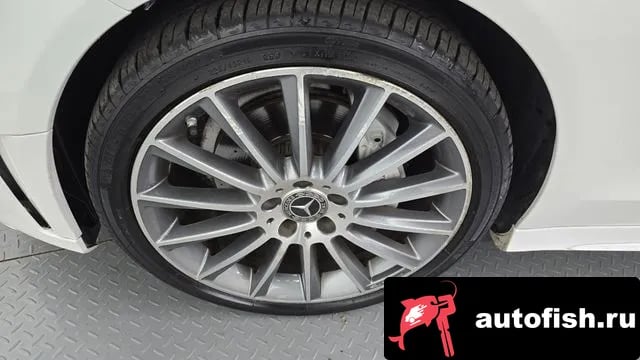 Mercedes-Benz C-Class C-Class W205 2019 года - вид 5