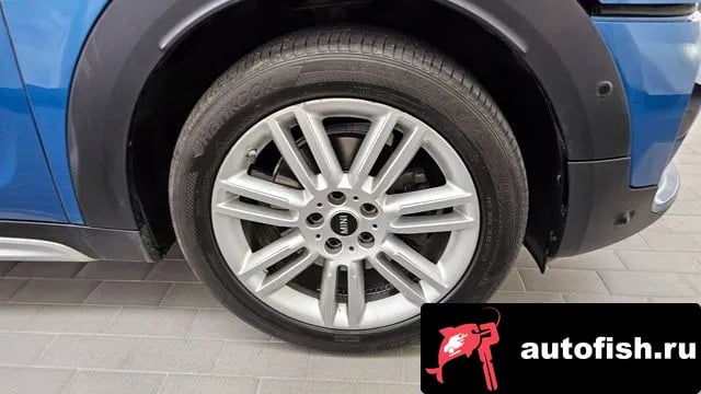 Mini Countryman Cooper Country Man 2019 года - вид 5