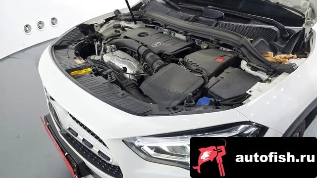 Mercedes-Benz GLA-Class GLA - Class H247 2022 года - вид 6