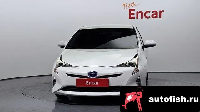 Toyota Prius Prius 4th Generation 2018 года - вид 3