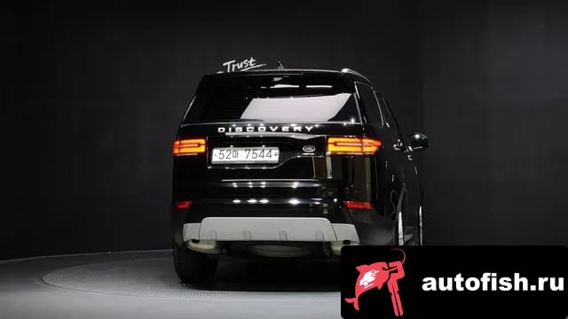 Land Rover Discovery Discovery 5 2018 года - вид 4