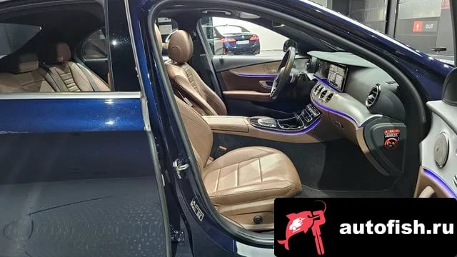 Mercedes-Benz E-Class E-Class W213 2021 года - похожие автомобили