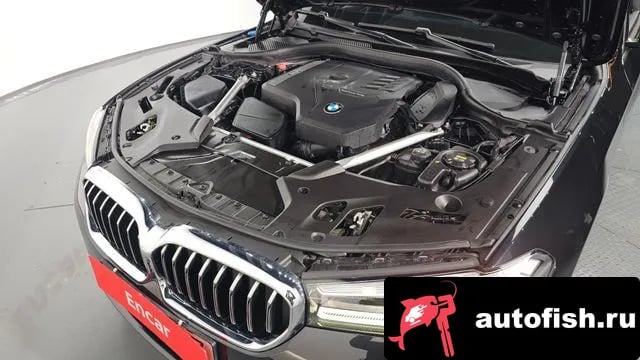 BMW 5-Series 5 Series (G30) 2023 года - вид 5