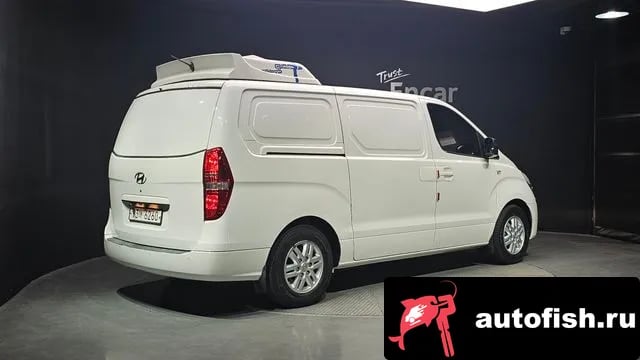 Hyundai Starex Grand Starex 2017 года - вид 2