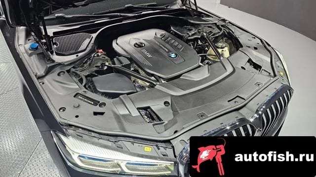 BMW 7-Series 7 Series (G11) 2020 года - вид 6