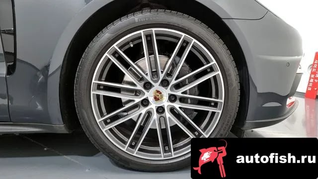 Porsche Panamera Panamera (971) 2018 года - вид 5