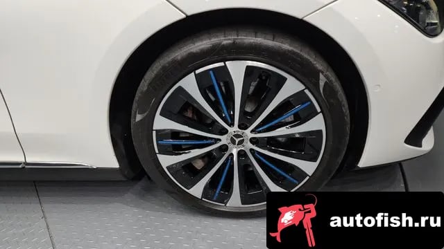 Mercedes-Benz EQE EQE V295 2022 года - вид 5