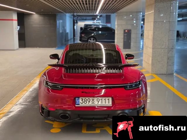 Porsche 911 911 (992) 2022 года - вид 2