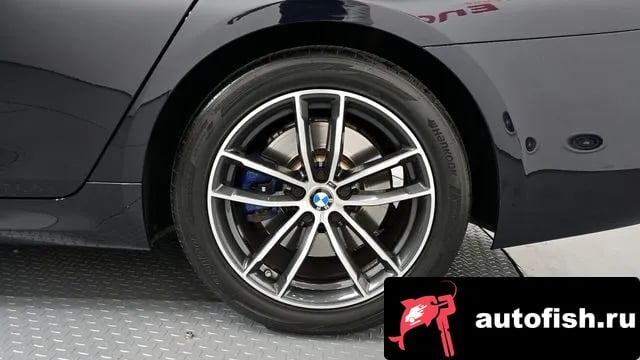 BMW 5-Series 5 Series (G30) 2022 года - вид 5