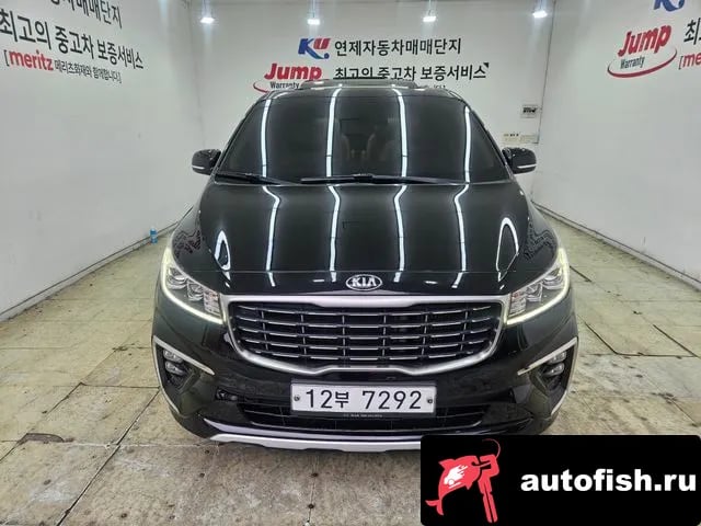Kia Carnival The New Carnival 2019 года - автомобиль из Южной Кореи