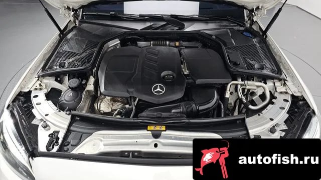 Mercedes-Benz C-Class C-Class W205 2019 года - вид 6