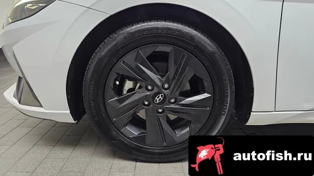 Hyundai AVANTE Avante Hybrid (CN7) 2020 года - вид 5