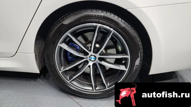 BMW 5-Series 5 Series (G30) 2022 года - вид 5