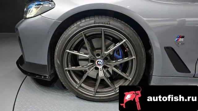 BMW 5-Series 5 Series (G30) 2023 года - вид 5