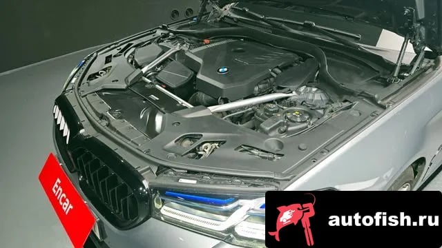 BMW 5-Series 5 Series (G30) 2023 года - вид 6