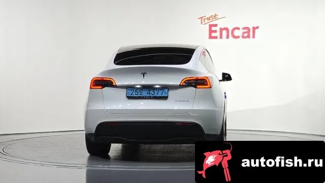 Tesla Model Y Model Y 2022 года - вид 4