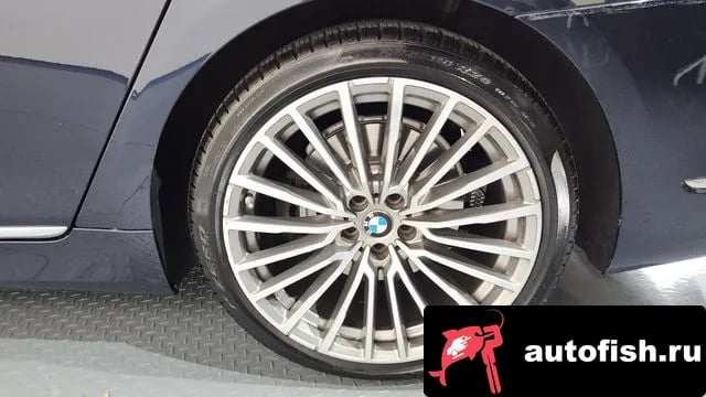 BMW 7-Series 7 Series (G11) 2019 года - вид 5