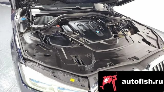 BMW 7-Series 7 Series (G11) 2019 года - вид 6