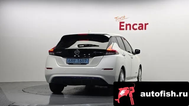 Nissan Leaf Leaf (ZE1) 2019 года - вид 4