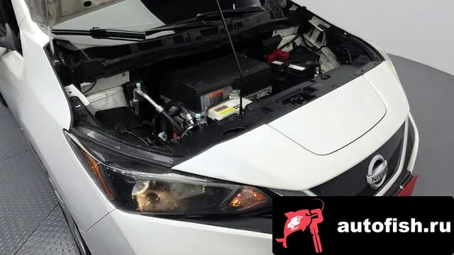 Nissan Leaf Leaf (ZE1) 2019 года - вид 6