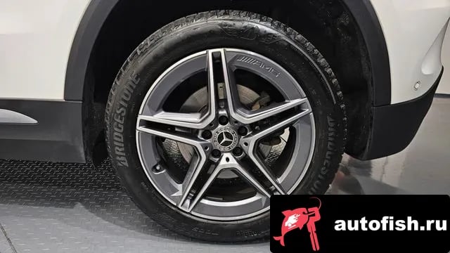 Mercedes-Benz GLA-Class GLA - Class H247 2022 года - вид 5