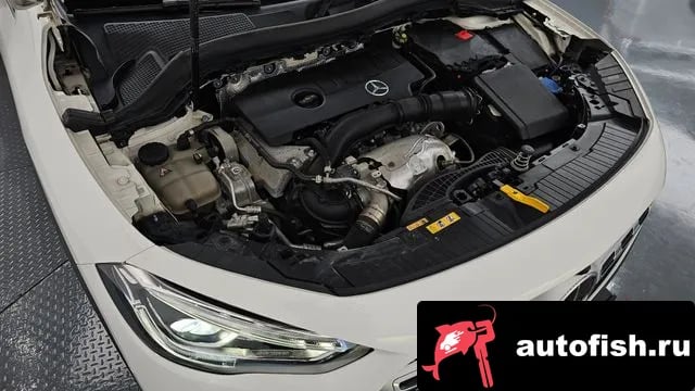 Mercedes-Benz GLA-Class GLA - Class H247 2022 года - вид 6