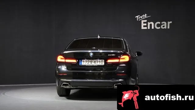 BMW 5-Series 5 Series (G30) 2022 года - вид 4