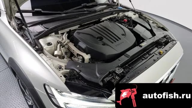 Volvo V60 V60 Cross-country 2nd Generation 2021 года - похожие автомобили