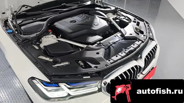 BMW 5-Series 5 Series (G30) 2022 года - вид 6