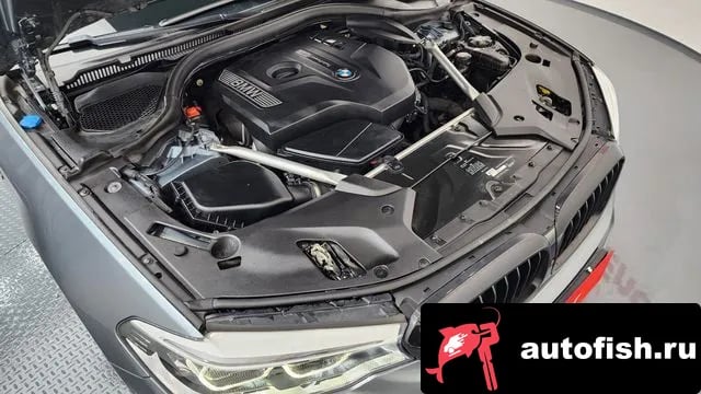 BMW 5-Series 5 Series (G30) 2018 года - вид 6