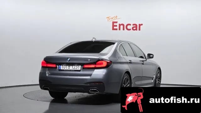 BMW 5-Series 5 Series (G30) 2023 года - вид 2