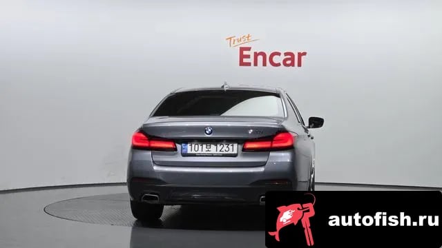 BMW 5-Series 5 Series (G30) 2023 года - вид 4