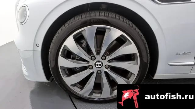 Bentley Flying Spur Flying Spur 3rd Generation 2020 года - вид 5